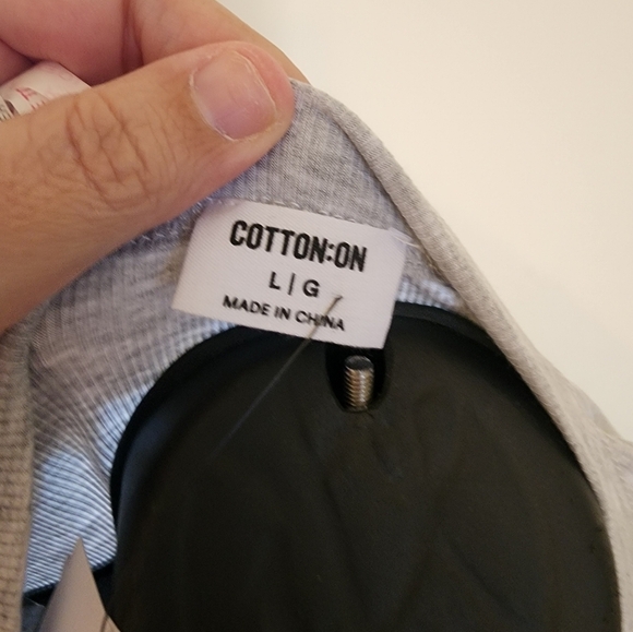 EE - Cotton:On Staple Scoop Neck Short Sleeve Top L - Picture 3 of 4